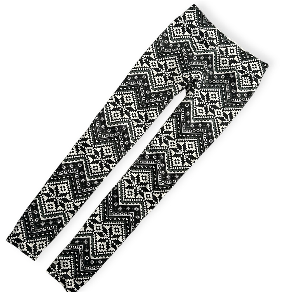 NO BOUNDARIES LEGGINGS